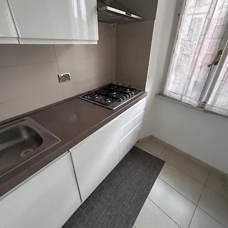 Realty Company Mercede * روما