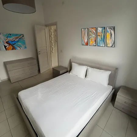 Apartman Realty Company Mercede Róma